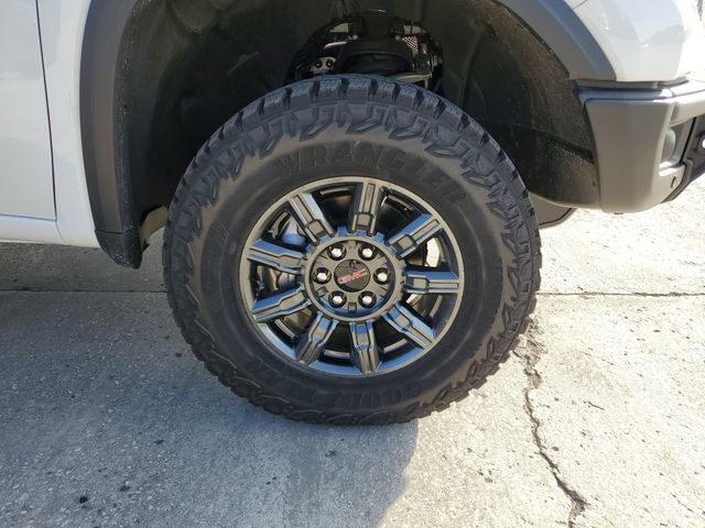 Used 2026 GMC Sierra 1500 AT4X AWD/4WD image 5