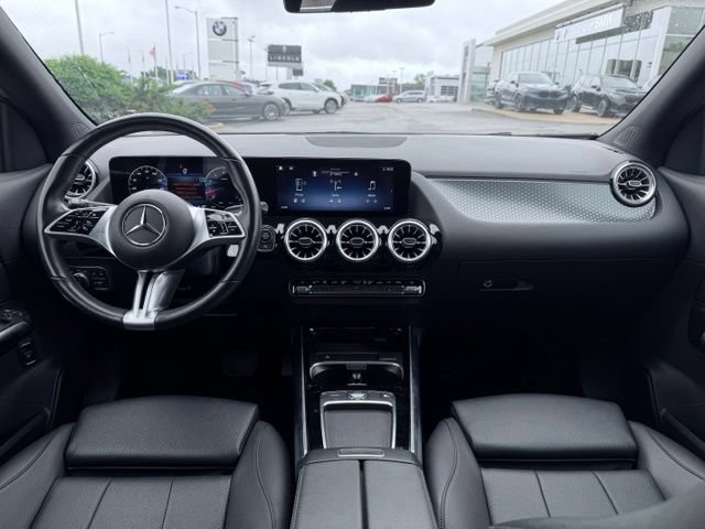 Used 2025 Mercedes-Benz GLA 250 4MATIC image 24