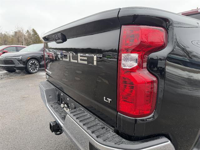 Used 2024 Chevrolet Silverado 2500 LT w/ Z71 Off-Road Package image 29