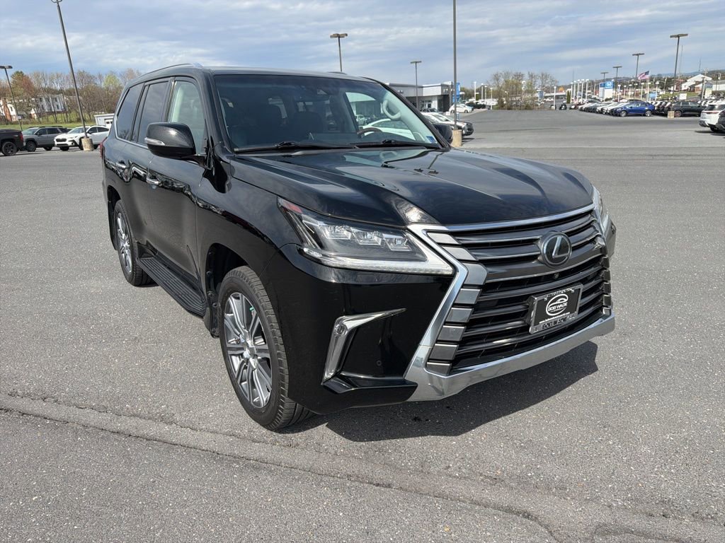 Used 2016 Lexus LX 570 4WD w/ Luxury Package image 7