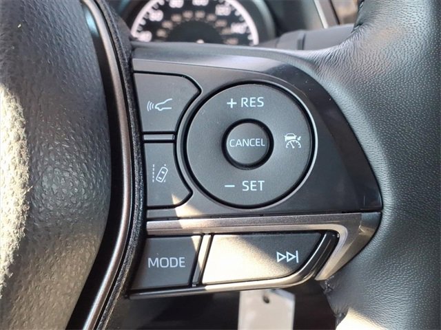 Used 2023 Toyota Camry SE image 27