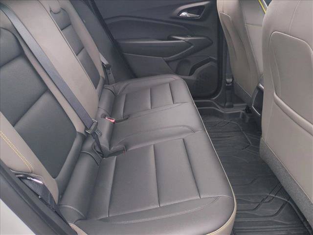 Used 2025 Chevrolet Trax ACTIV w/ Sunroof Package FWD image 19