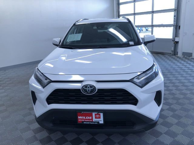 Used 2025 Toyota RAV4 XLE AWD/4WD image 15