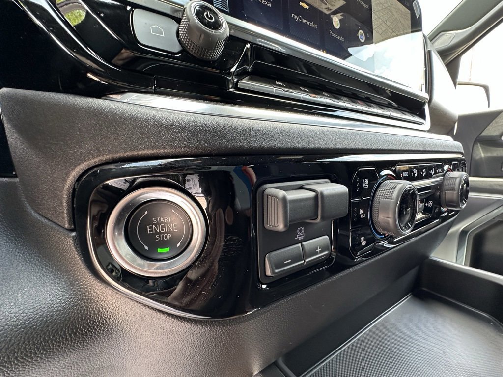 New 2025 Chevrolet Silverado 1500 High Country image 31