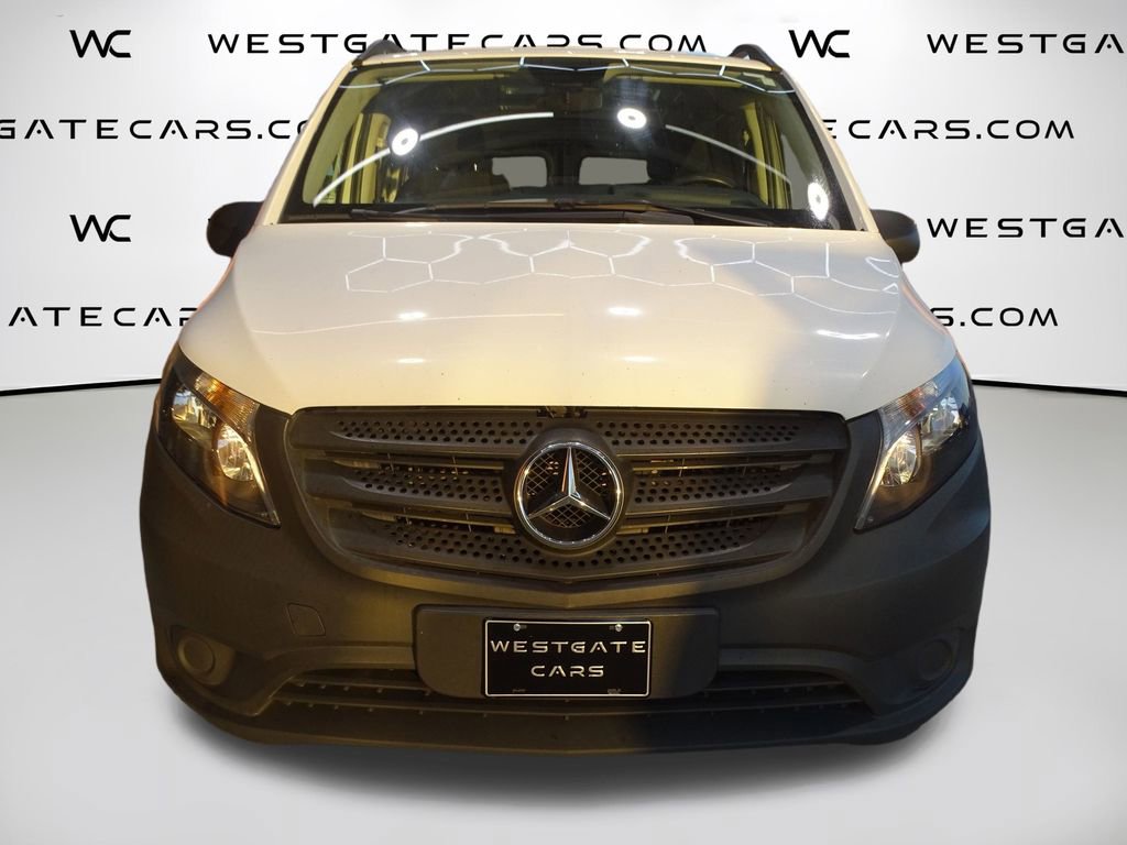 Used 2017 Mercedes-Benz Metris image 4