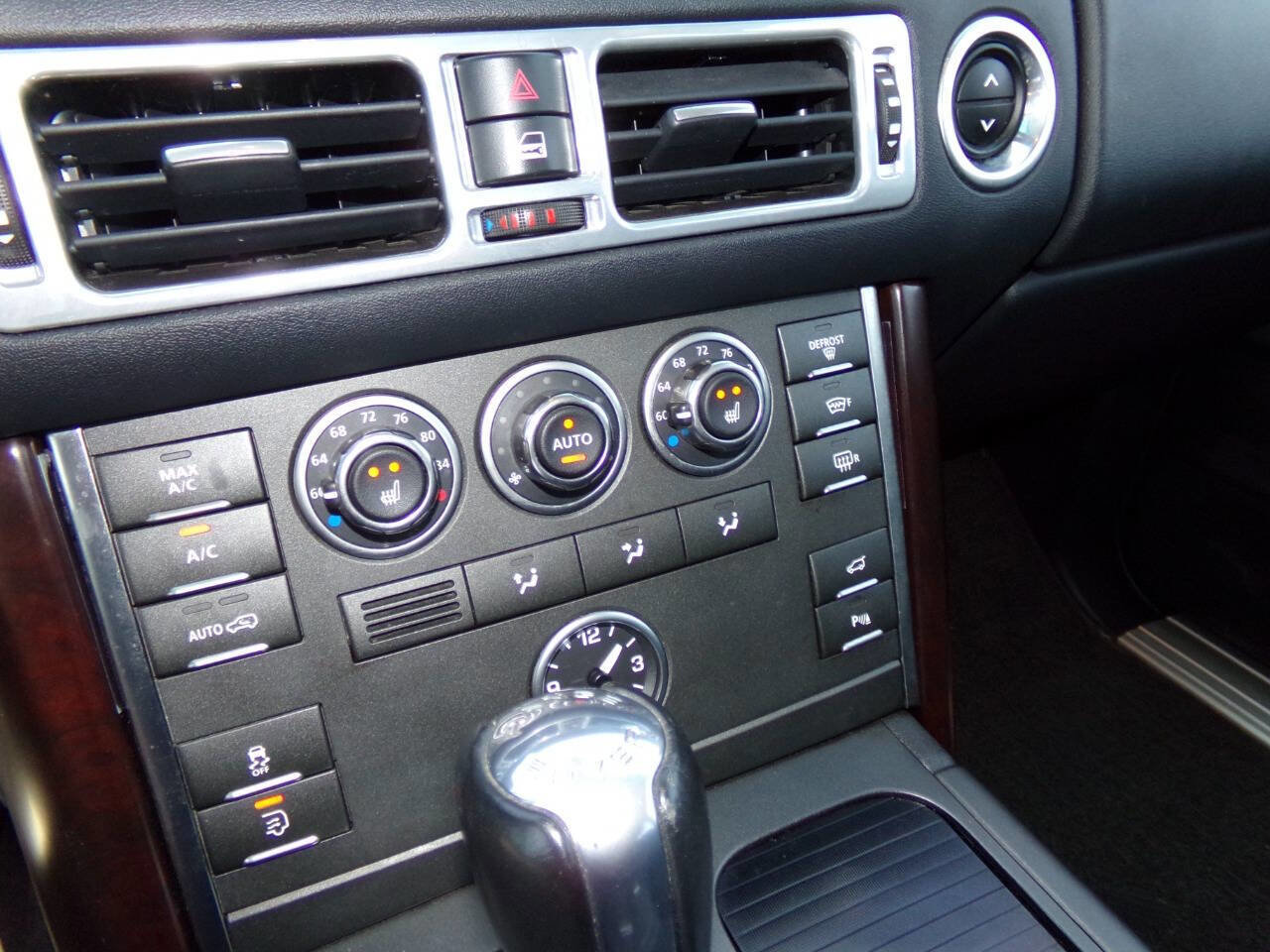 Used 2012 Land Rover Range Rover HSE image 58