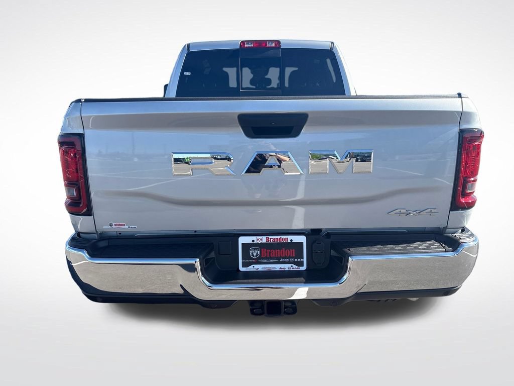 New 2026 RAM 2500 Tradesman AWD/4WD image 4