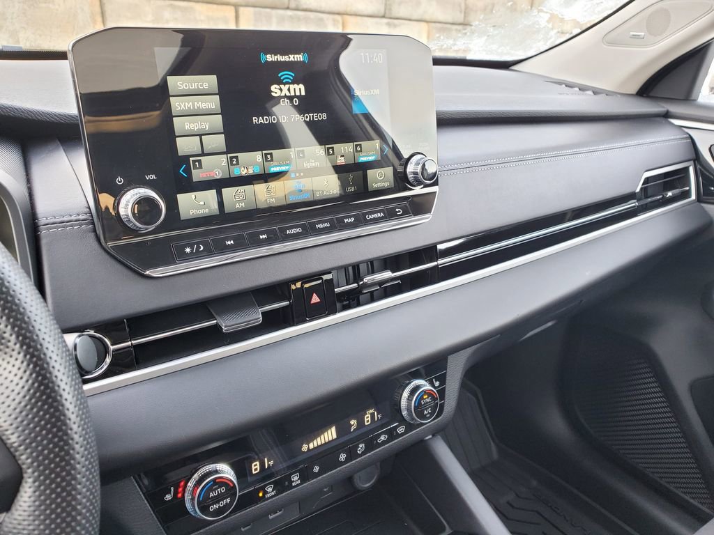 Used 2024 Mitsubishi Outlander SE image 28