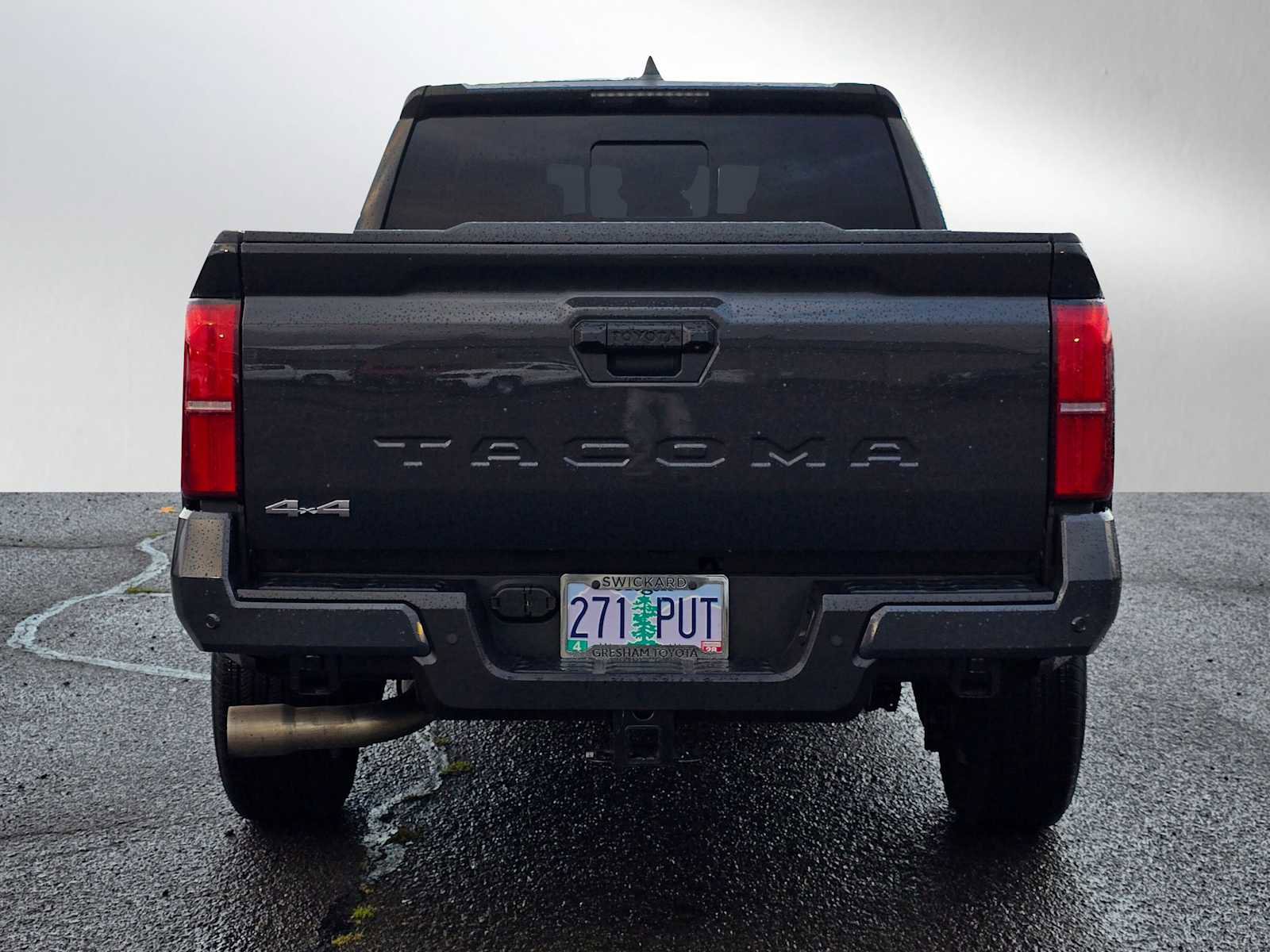 Certified 2025 Toyota Tacoma SR5 image 4