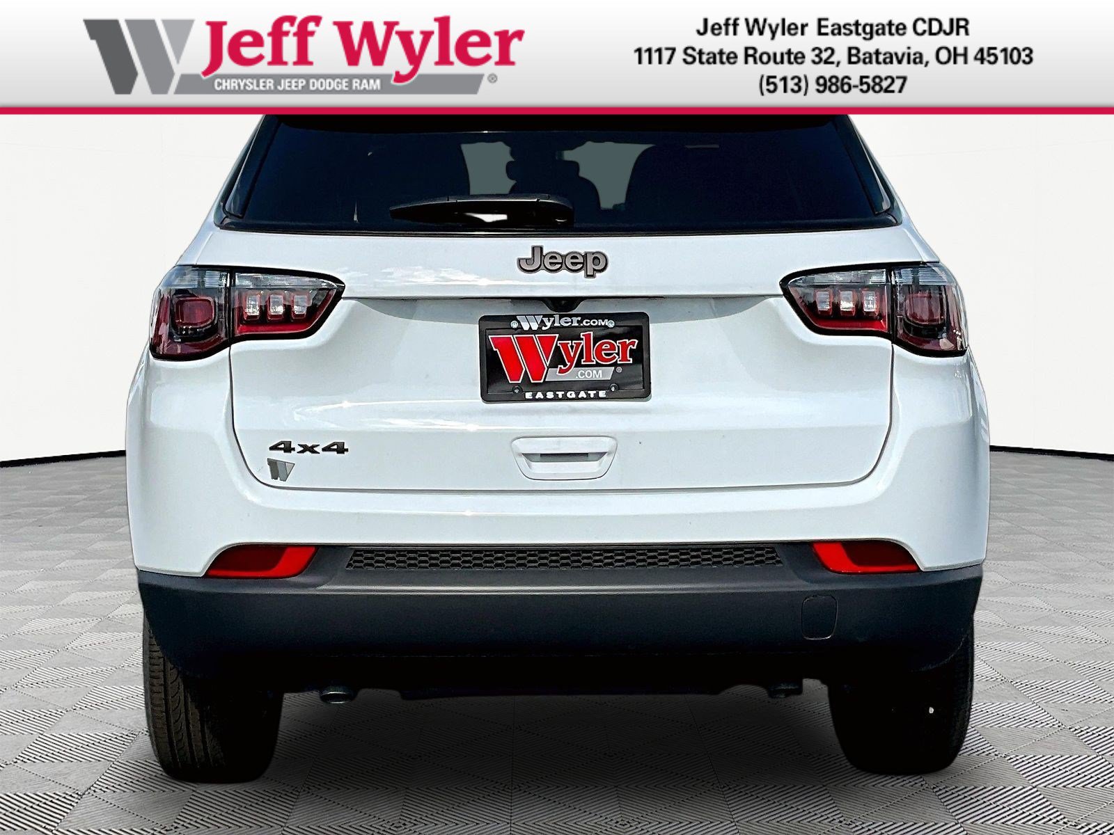New 2026 Jeep Compass Latitude AWD/4WD image 5
