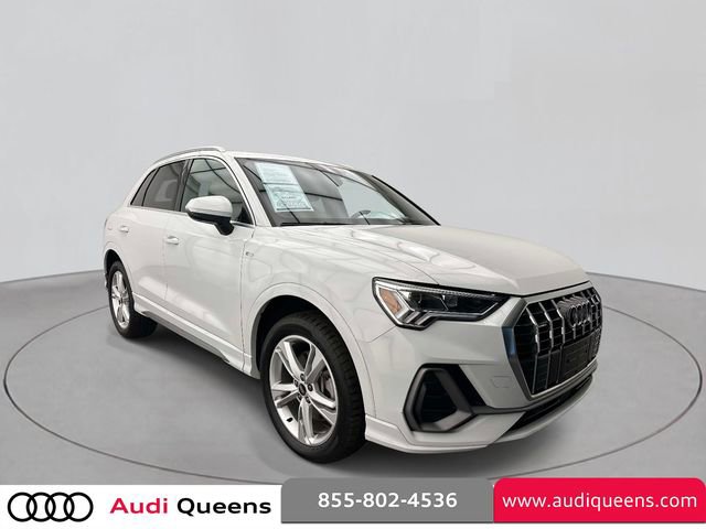 Certified 2023 Audi Q3 2.0T Premium Plus w/ Premium Plus Package AWD/4WD image 6