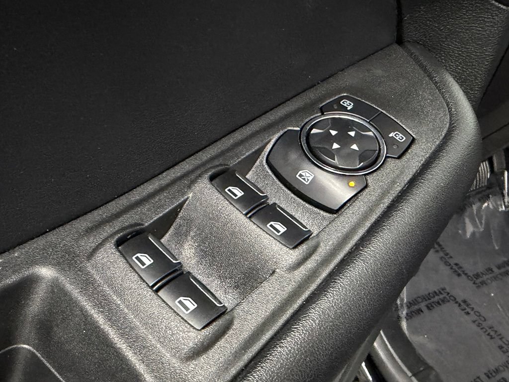 Used 2023 Ford Edge SE w/ Black Appearance Package AWD/4WD image 20