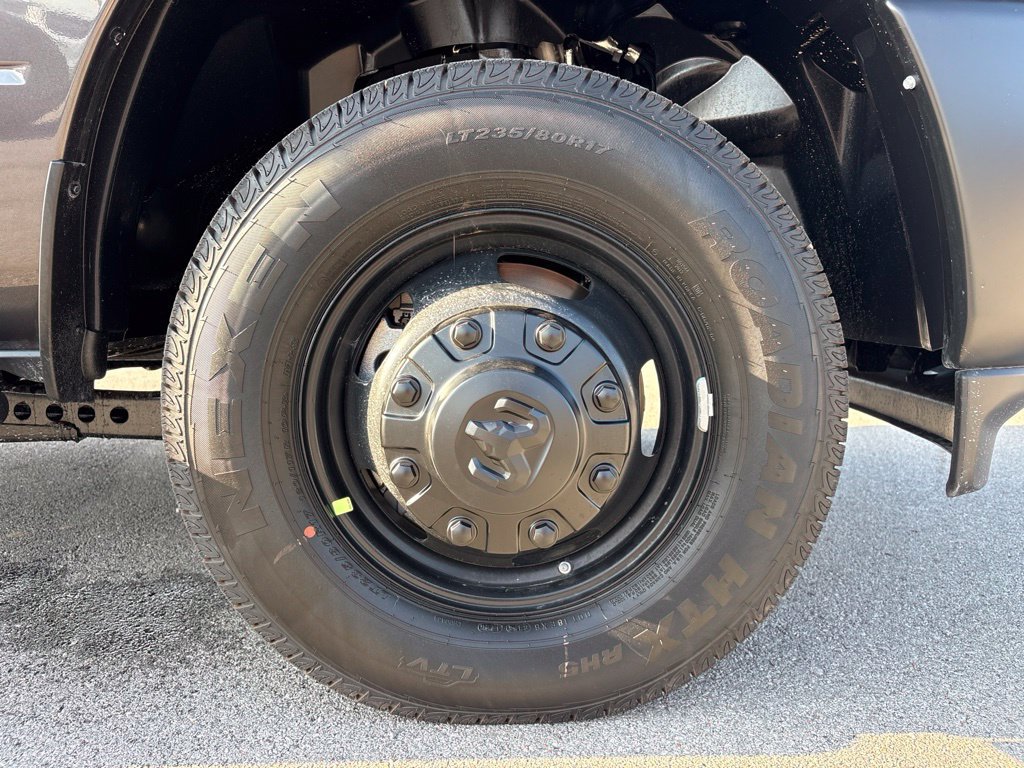New 2027 RAM 3500 Tradesman AWD/4WD image 31