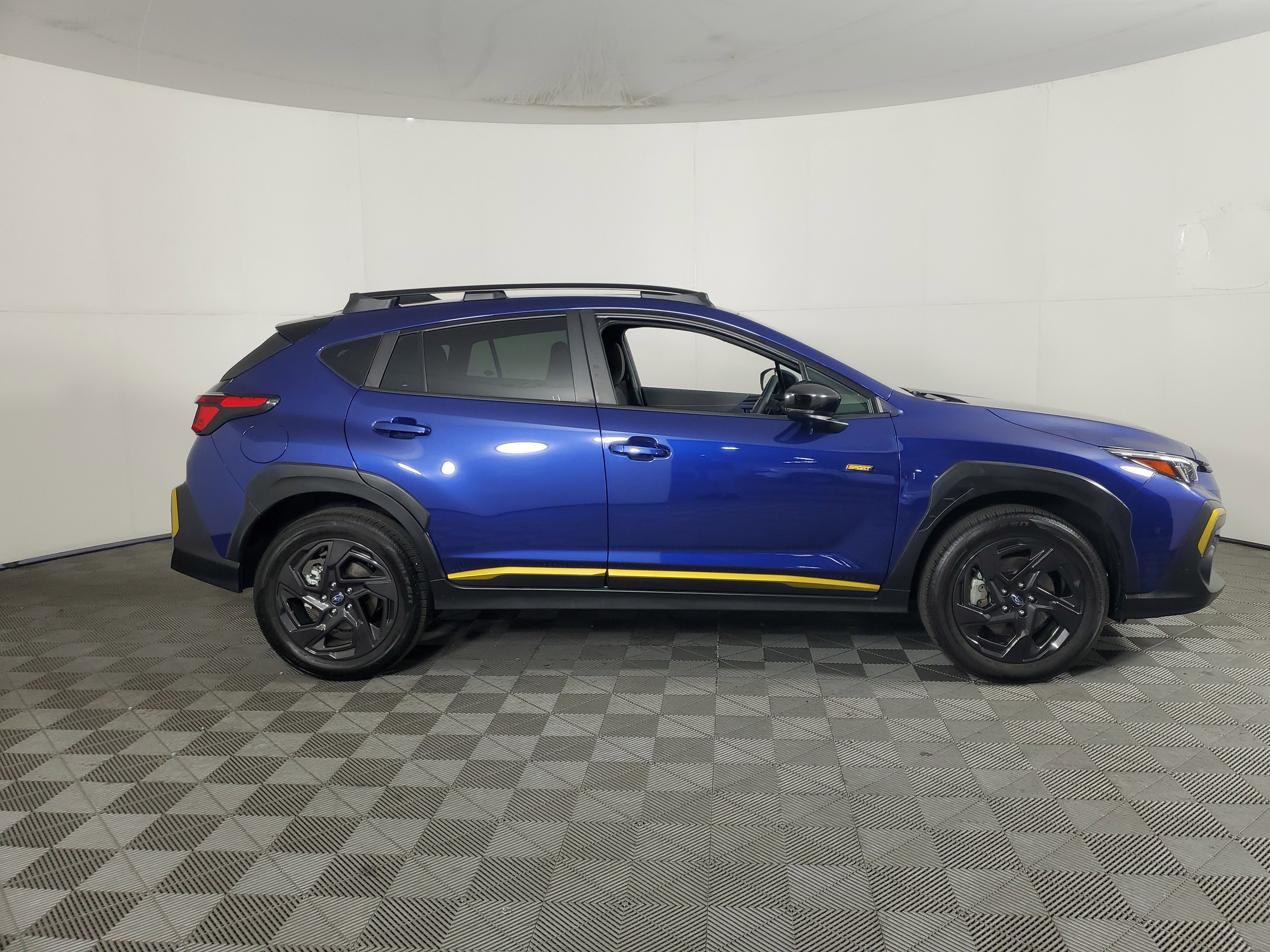 Used 2025 Subaru Crosstrek 2.5i Sport w/ Crosstrek Mirror Package image 3