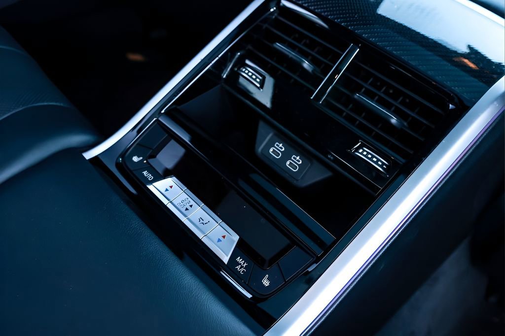 Used 2021 BMW M850i Gran Coupe xDrive w/ M Carbon Exterior Package AWD/4WD image 29