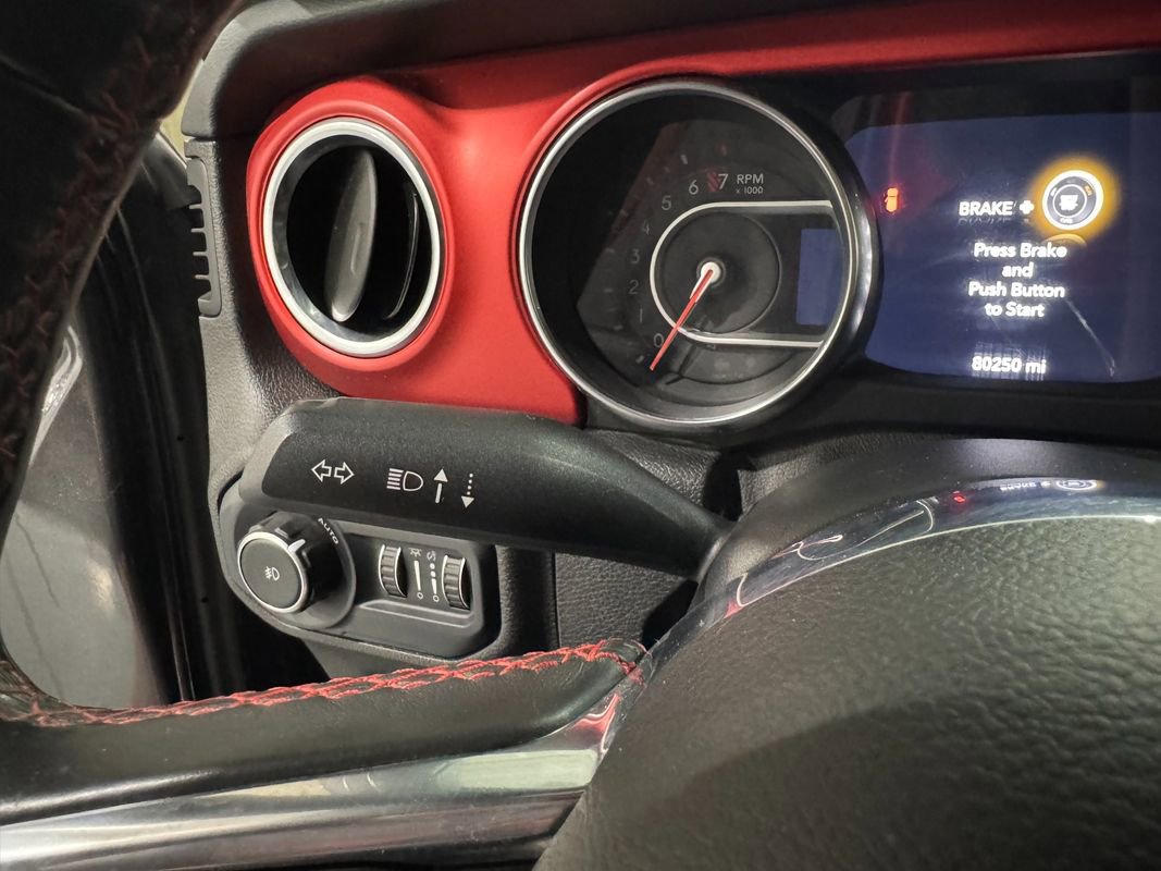 Used 2018 Jeep Wrangler Unlimited Rubicon w/ LED Lighting Group image 14