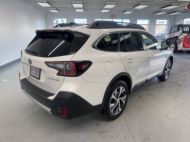 Used 2020 Subaru Outback Limited image 12