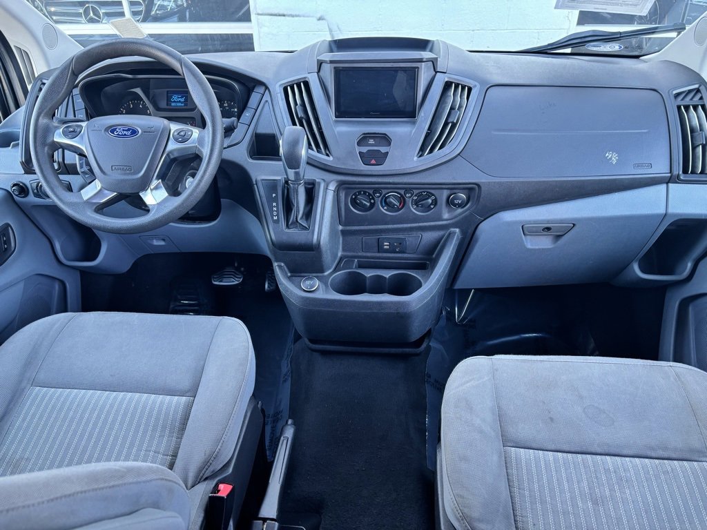 Used 2019 Ford Transit 350 XLT image 7