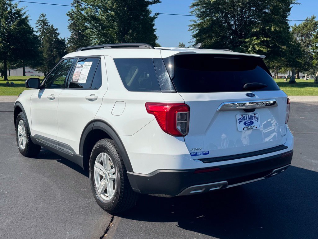 Used 2023 Ford Explorer XLT w/ Equipment Group 202A AWD/4WD image 27