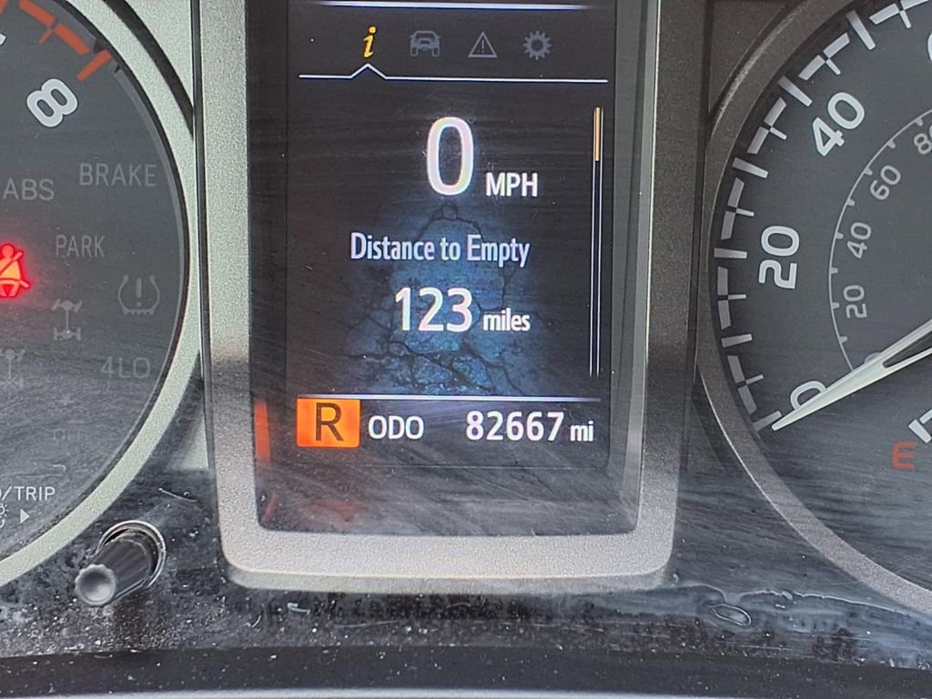 Used 2021 Toyota Tacoma TRD Off-Road w/ Technology Package image 36