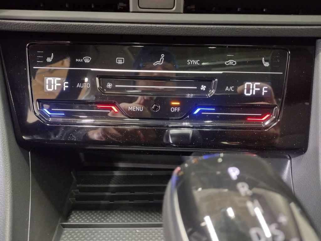 New 2026 Volkswagen Jetta SE image 29