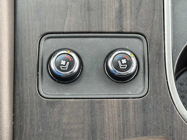 Certified 2024 Nissan Murano Platinum w/ Cargo Package image 39