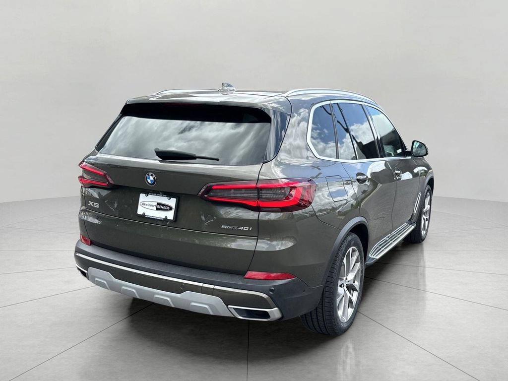 Used 2022 BMW X5 sDrive40i w/ Executive Package RWD image 6