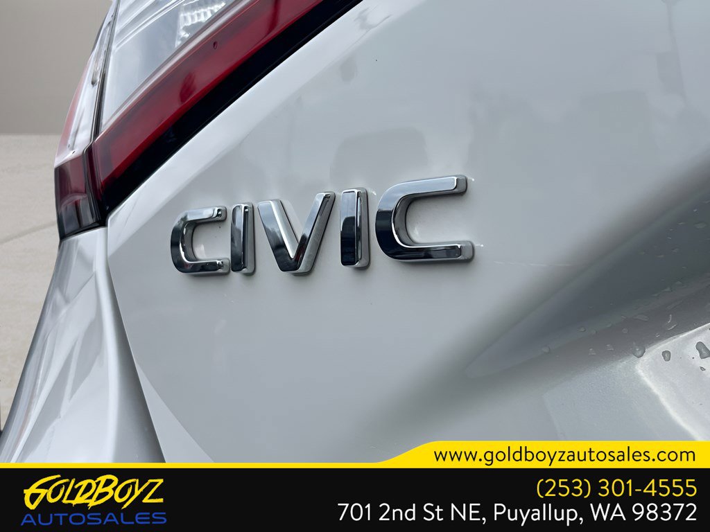 Used 2025 Honda Civic Sport image 30