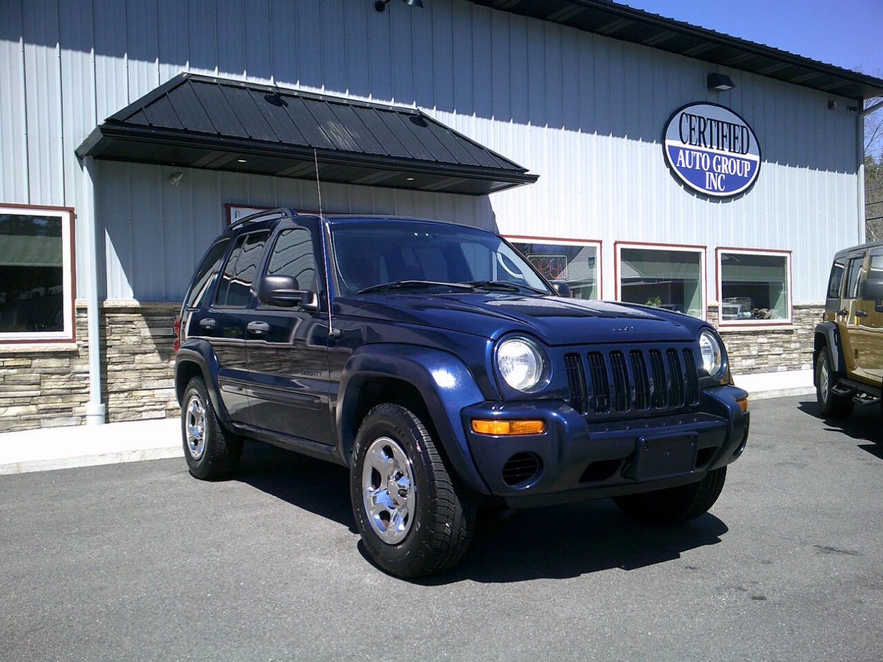 Used 2004 Jeep Liberty Sport w/ PWR Convenience Group AWD/4WD image 1