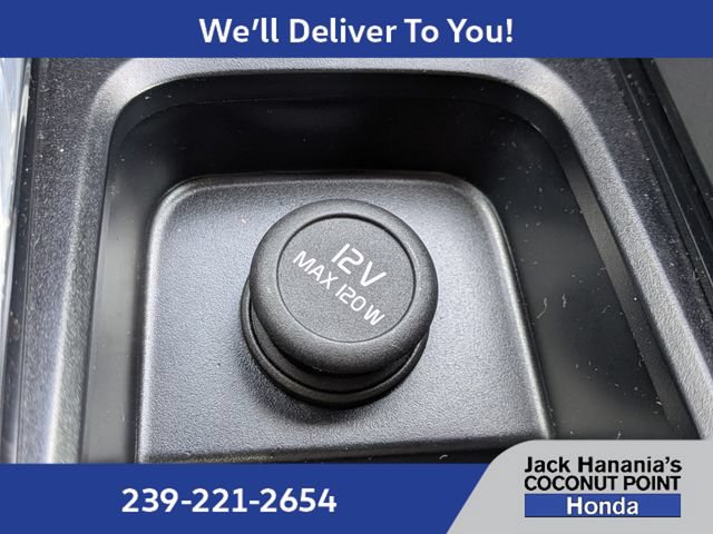 Used 2024 Volvo XC60 B5 Ultimate w/ Protection Package Premier AWD/4WD image 25