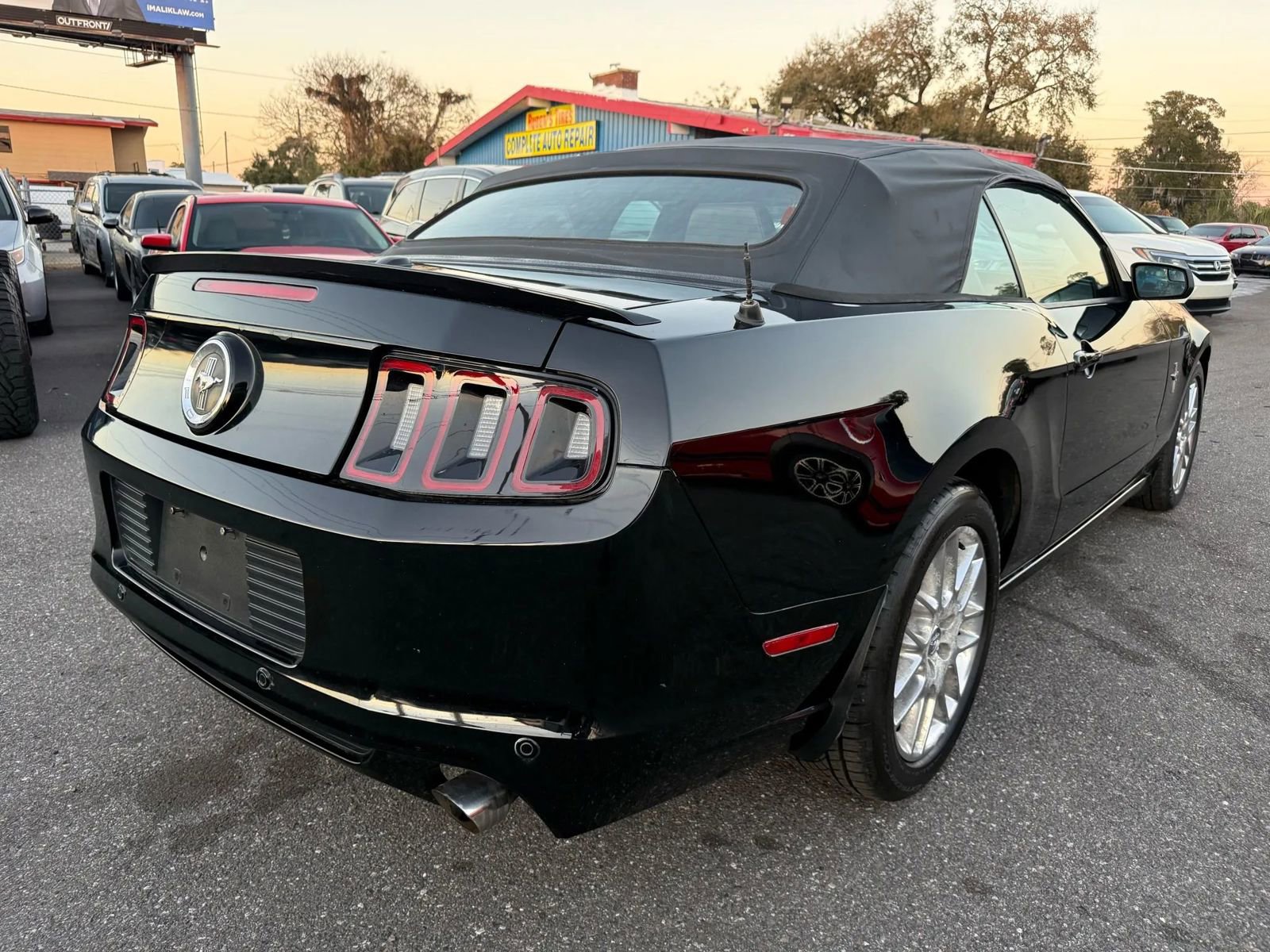Used 2013 Ford Mustang Premium w/ Electronics Pkg image 13