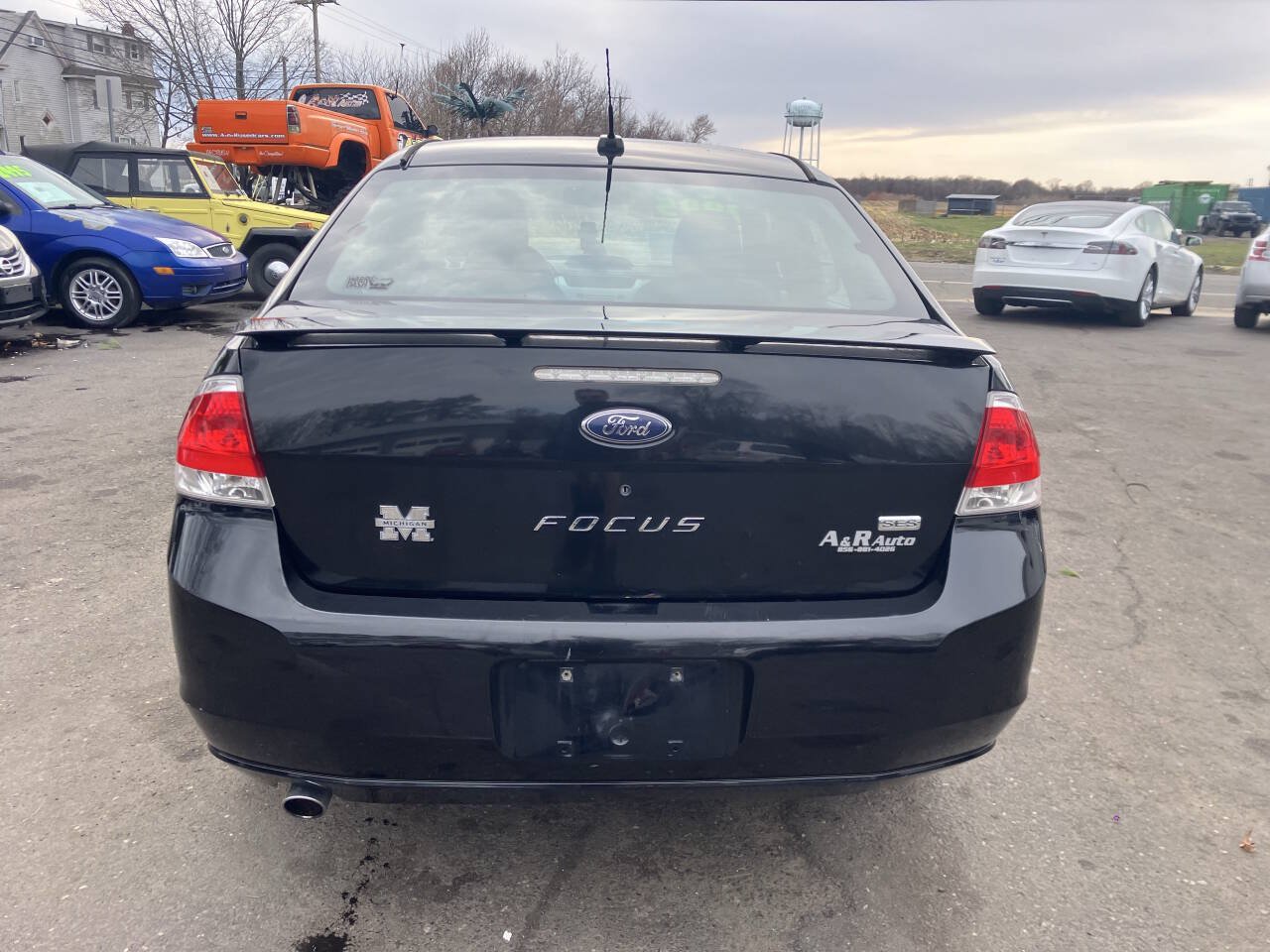 Used 2008 Ford Focus SES FWD image 8