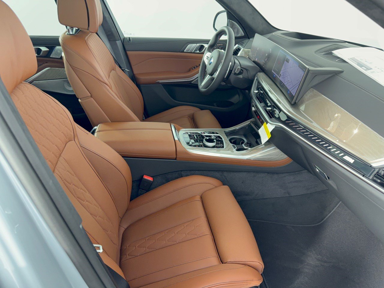 New 2027 BMW X7 M60i AWD/4WD image 30