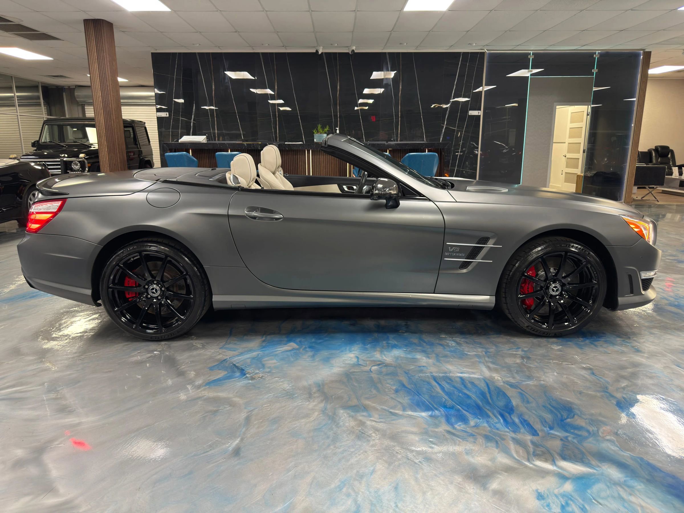 Used 2013 Mercedes-Benz SL 63 AMG image 8