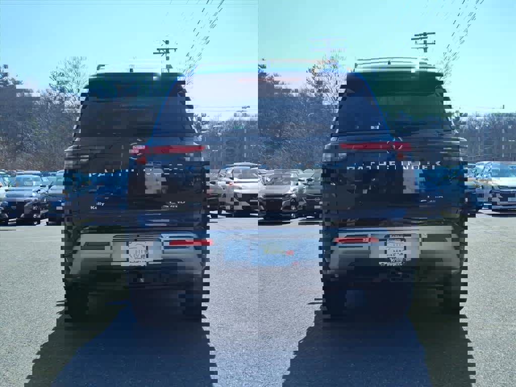 Certified 2024 Nissan Pathfinder SL w/ SL Premium Package image 5