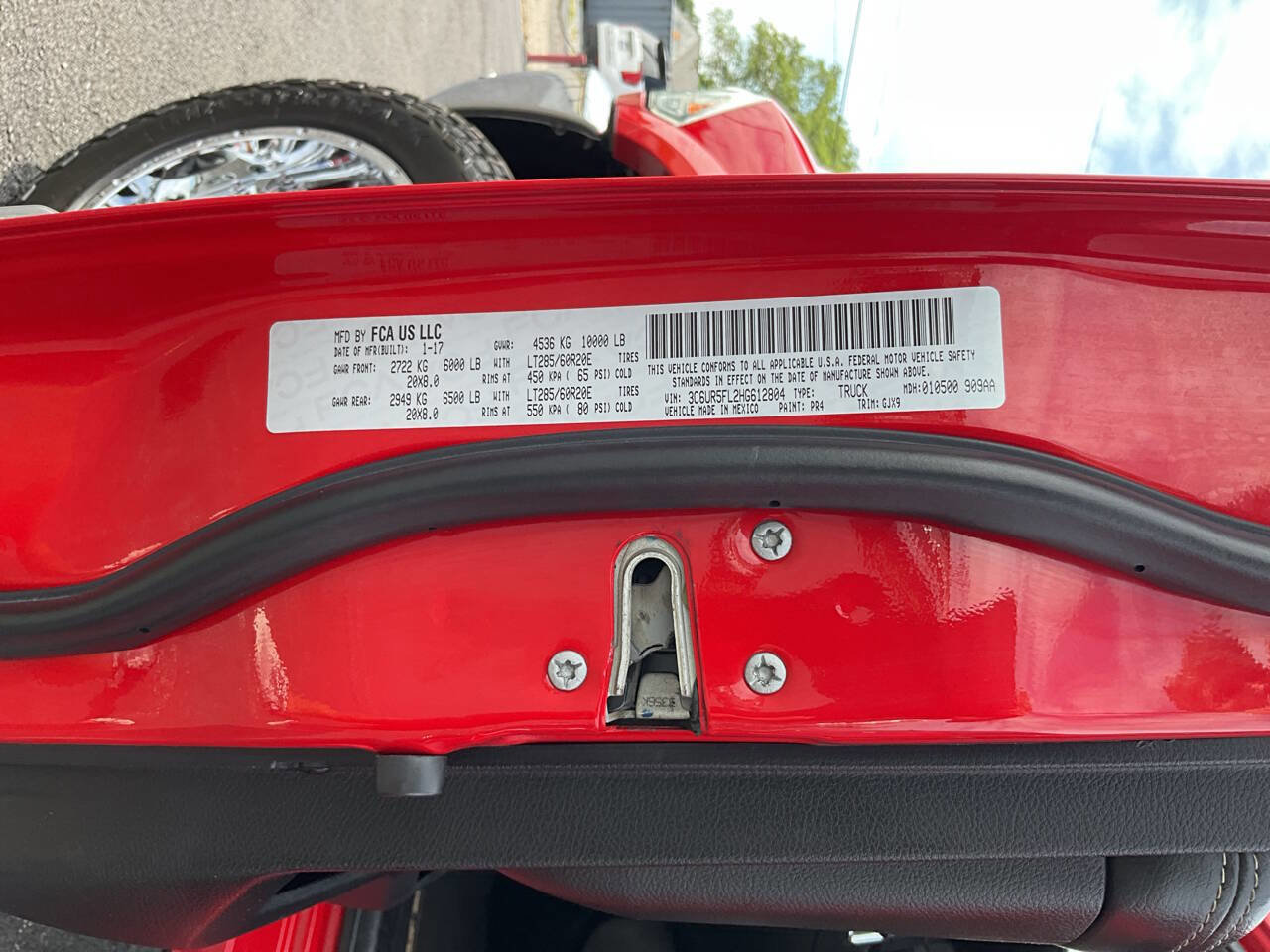 Used 2017 RAM 2500 Laramie AWD/4WD image 23
