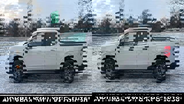 New 2025 Ford Maverick XLT w/ Equipment Group 301A image 3