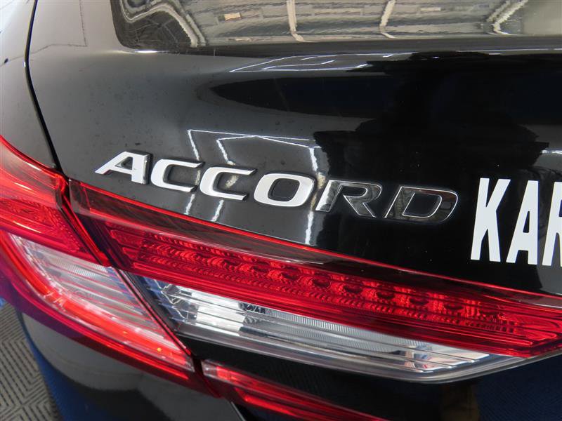 Used 2021 Honda Accord Touring image 13