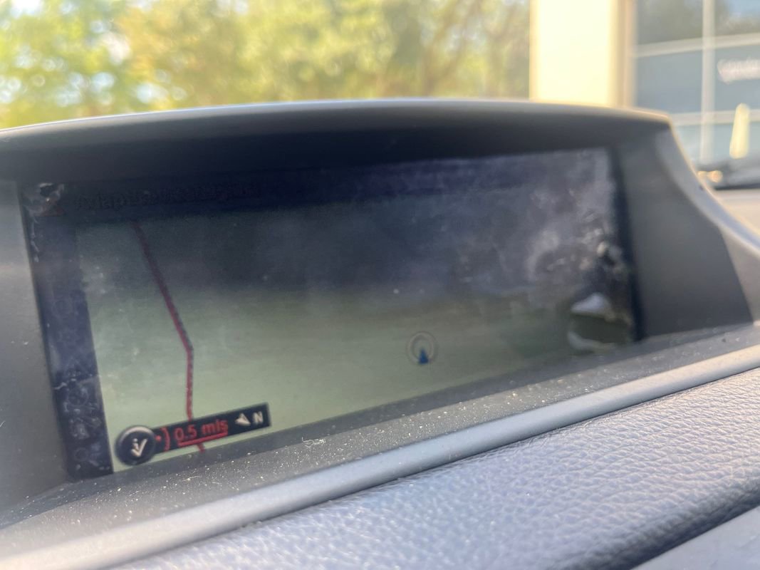 Used 2010 BMW 135i Convertible w/ Premium Pkg image 25