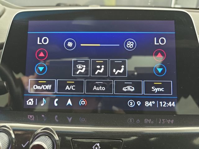 Used 2022 Cadillac CT4 Luxury w/ Sun And Sound Package image 29