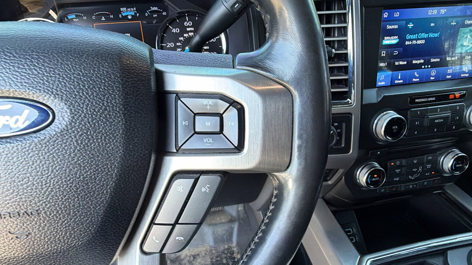 Used 2017 Ford F250 Platinum w/ Platinum Ultimate Package image 27