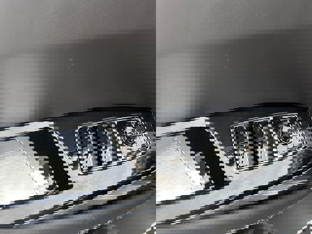 New 2026 Cadillac Escalade ESV Platinum Sport w/ LPO, Floor Liner Package image 24