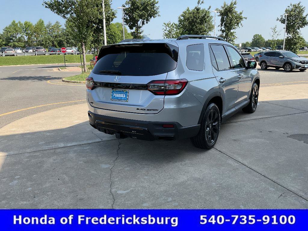 Certified 2026 Honda Pilot Black Edition image 5
