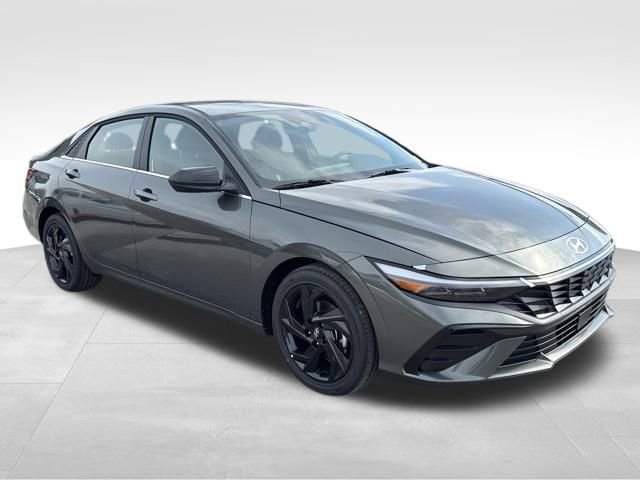 New 2026 Hyundai Elantra SEL Sport Premium FWD image 7