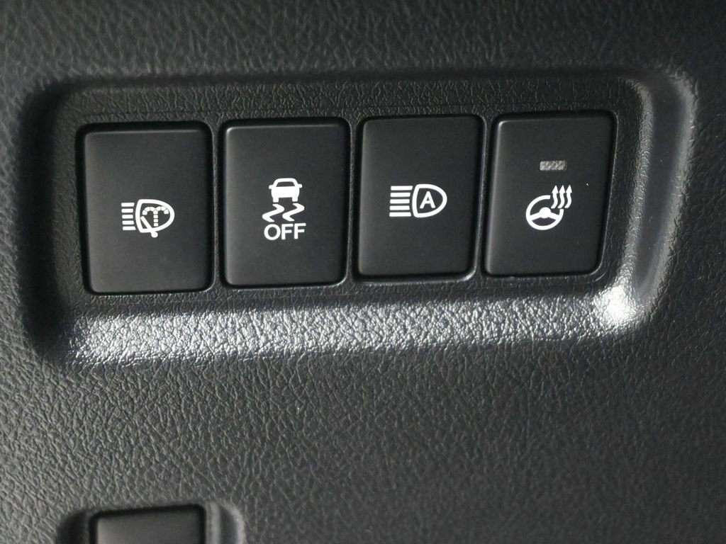 Used 2023 Lexus GX 460 Premium w/ Accessory Package image 5