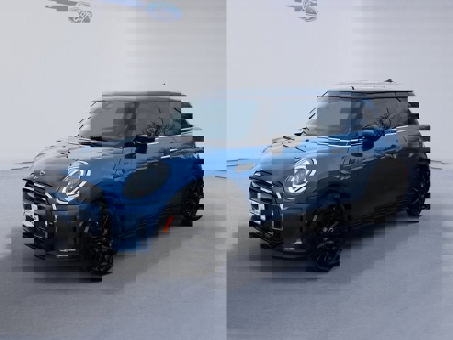 Used 2024 MINI Cooper 2-Door Hardtop w/ Signature Upholstery Package