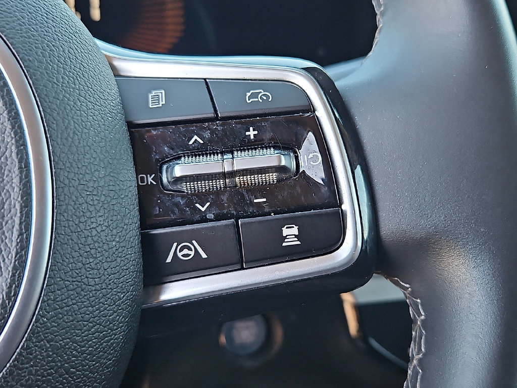 Certified 2024 Kia Sorento S FWD image 24