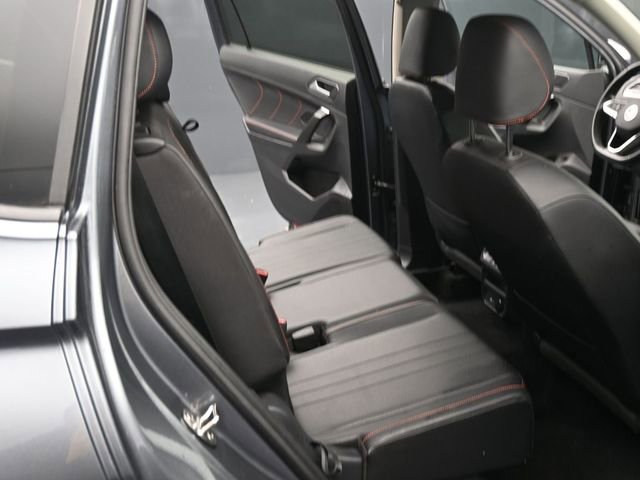Used 2024 Volkswagen Tiguan Wolfsburg Edition image 23