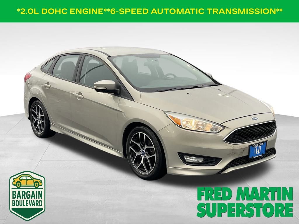 Used 2016 Ford Focus SE w/ SE Sport Package