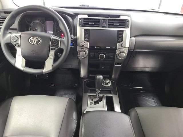 Certified 2020 Toyota 4Runner SR5 Premium w/ Moonroof Package AWD/4WD image 2